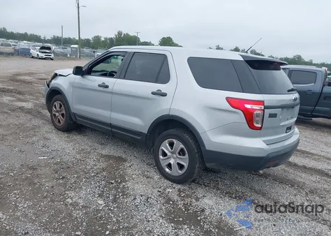 2015 Ford Police Interceptor z USA, uszkodzony, nr VIN 1FM5K8AR8FGC67538